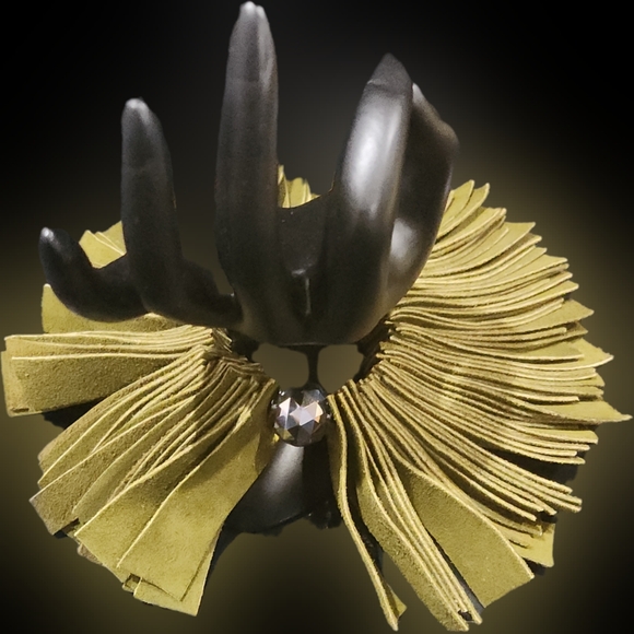 Olive Green Leather Suede Statement Bracelet - Picture 1 of 1